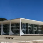 A corda, a fonte e o diploma: quem decide quem é jornalista?